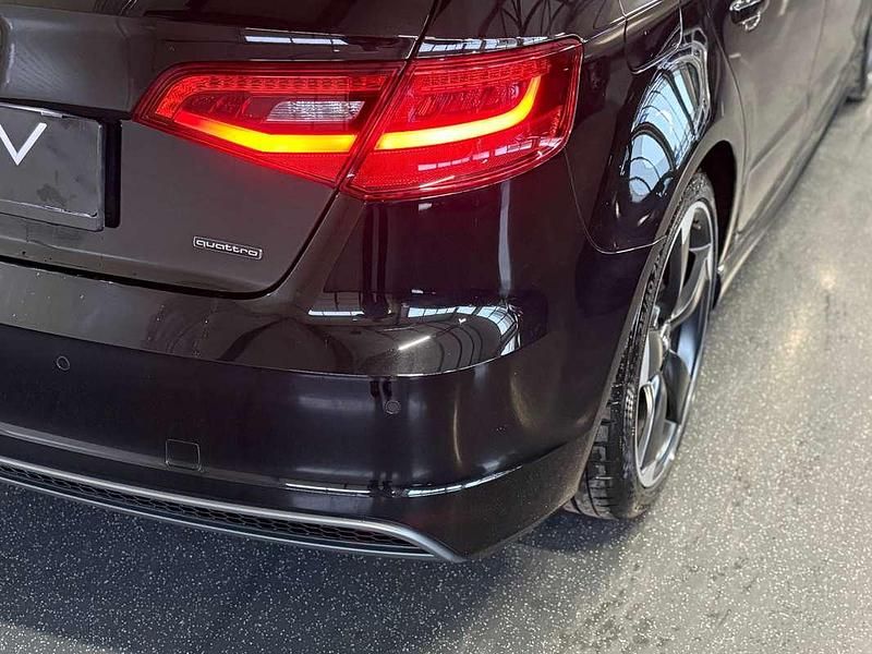 Gebraucht Audi A3 Sportback S-Line 184 PS (135 kW) 2015 Schwarz Kleinwagen