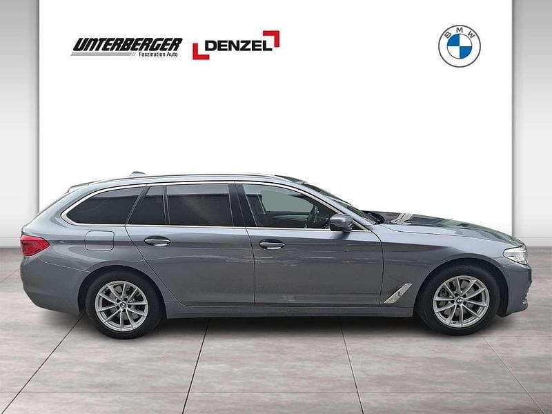 Gebraucht BMW 540 Sport Line 320 PS (235 kW) 2018 Blau Kombi