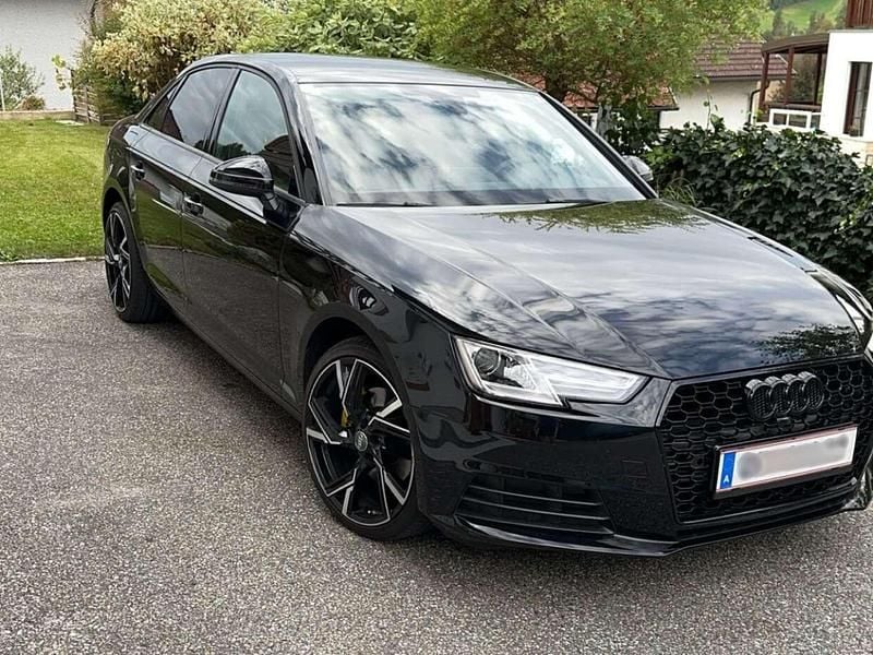 Gebraucht Audi A4 Design 150 PS (110 kW) 2017 Schwarz Limousine