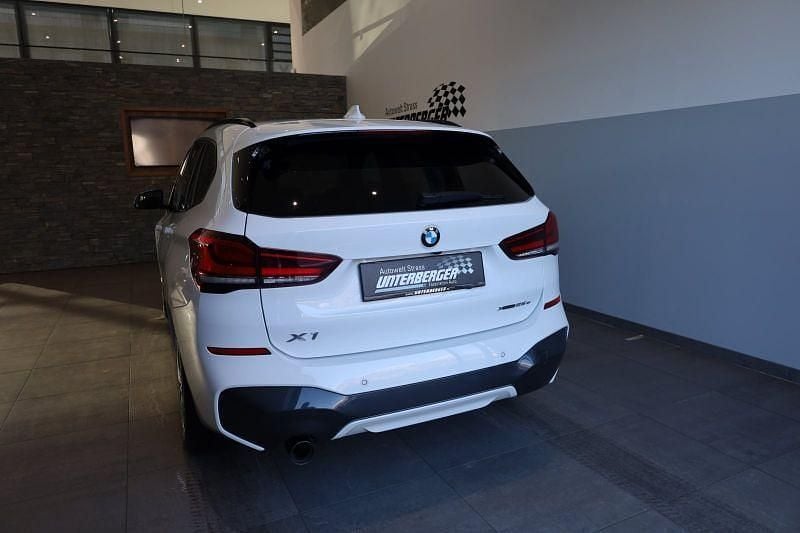 Gebraucht BMW X1 M Sport 220 PS (161 kW) 2021 Weiß SUV