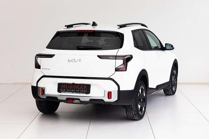 Gebraucht Kia Stonic Silver 101 PS (74 kW) 2025 Weiß SUV