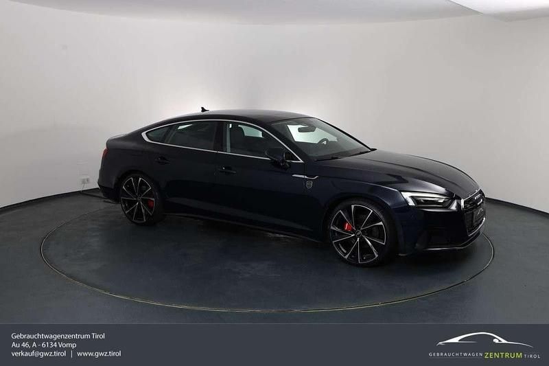 Gebraucht Audi A5 Sportback Sport 204 PS (150 kW) 2023 Blau Kleinwagen
