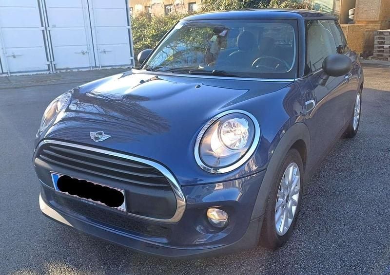 Blau Gebraucht 2015 Mini ONE Hatch Kleinwagen | € 9.200 (Fairer Preis) - Bild 1/4