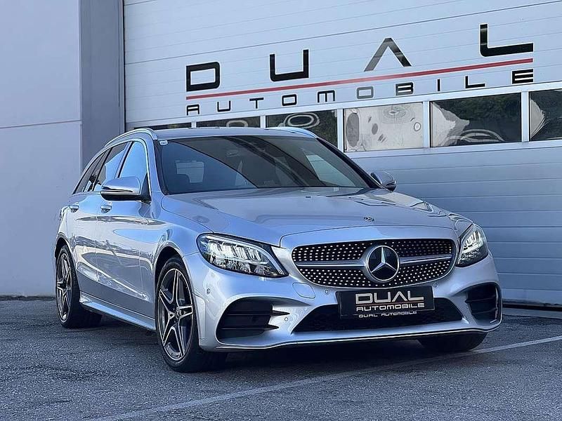 Gebraucht Mercedes C220 AMG 194 PS (142 kW) 2019 Silber Kombi