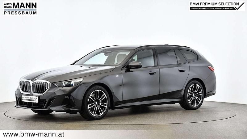 Gebraucht BMW 520 M Sport 197 PS (144 kW) 2025 Grau Kombi