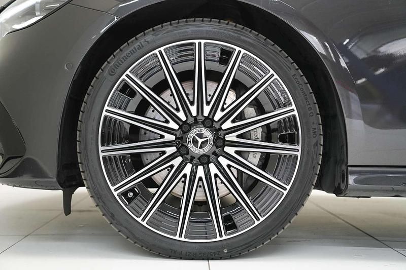 Gebraucht Mercedes E220 197 PS (144 kW) 2024 Grau Kombi