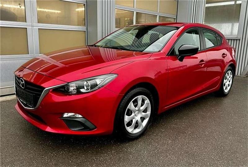 Rot Gebraucht 2016 Mazda 3 Emotion Kleinwagen | € 10.990 (Fairer Preis) - Bild 1/4