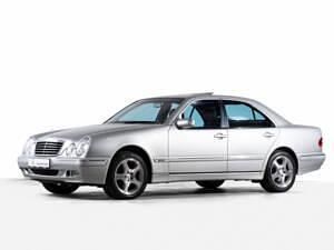 Gebraucht Mercedes E430 279 PS (205 kW) 2001 Silber Limousine