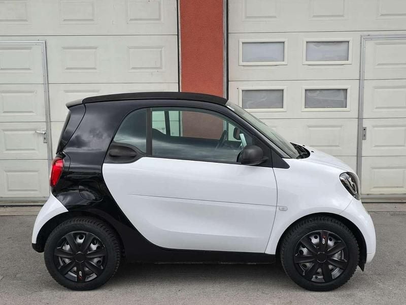 Gebraucht Smart ForTwo Coupé 71 PS (52 kW) 2018 Weiß Coupé