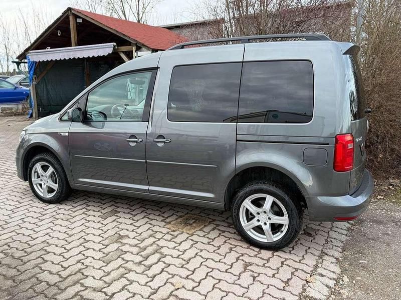 Gebraucht VW Caddy 122 PS (89 kW) 2015 Grau Van / Kleinbus