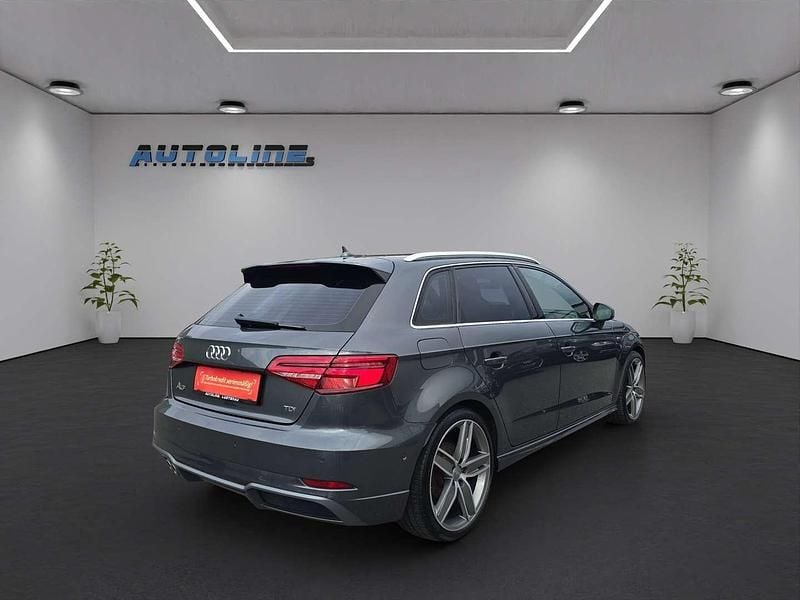 Gebraucht Audi A3 S-Line 150 PS (110 kW) 2016 Grau Kleinwagen