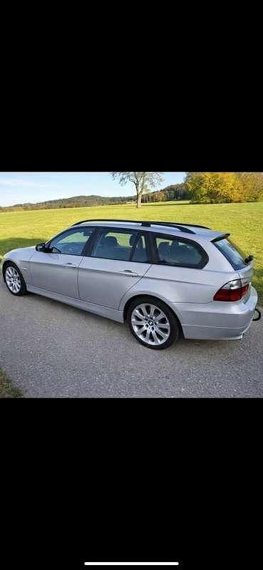 Gebraucht BMW 318 143 PS (105 kW) 2008 Kombi