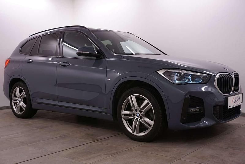 Gebraucht BMW X1 M Sport 125 PS (91 kW) 2020 Grau SUV