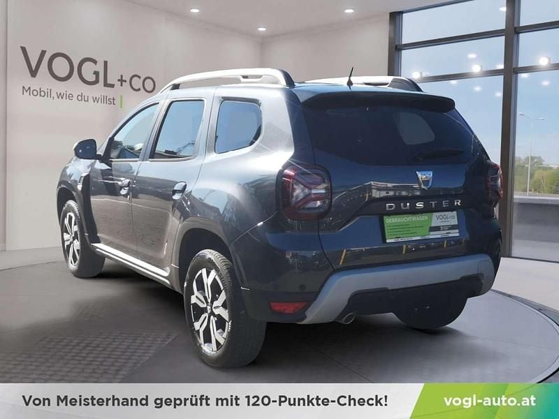 Gebraucht Dacia Duster Prestige 131 PS (96 kW) 2022 Grau SUV