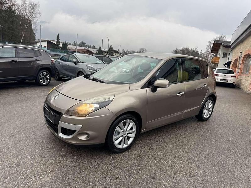 Gebraucht Renault Scénic III Luxe 131 PS (96 kW) 2010 Beige Van / Kleinbus