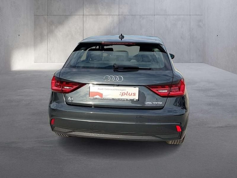 Neu Audi A1 95 PS (69 kW) 2025 Grau Kleinwagen