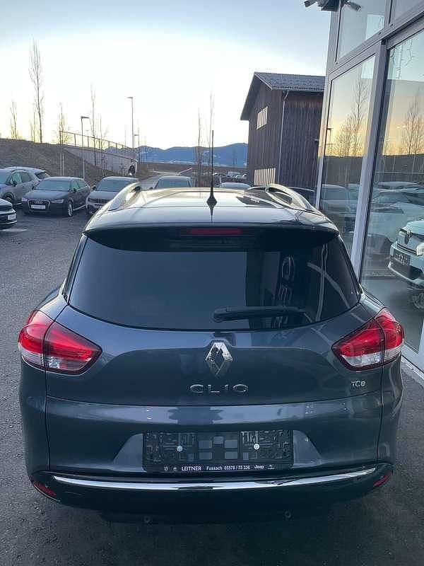 Gebraucht Renault Clio GrandTour Expression 73 PS (53 kW) 2017 Grau Kombi