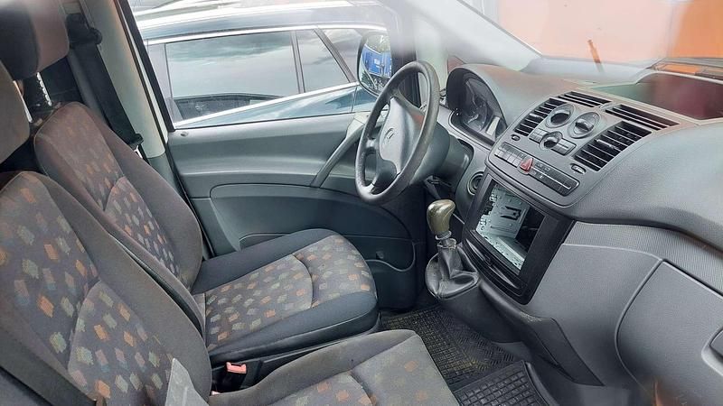 Weiß Gebraucht 2008 Mercedes Vito Van / Kleinbus | € 2.500 - Bild 1/4