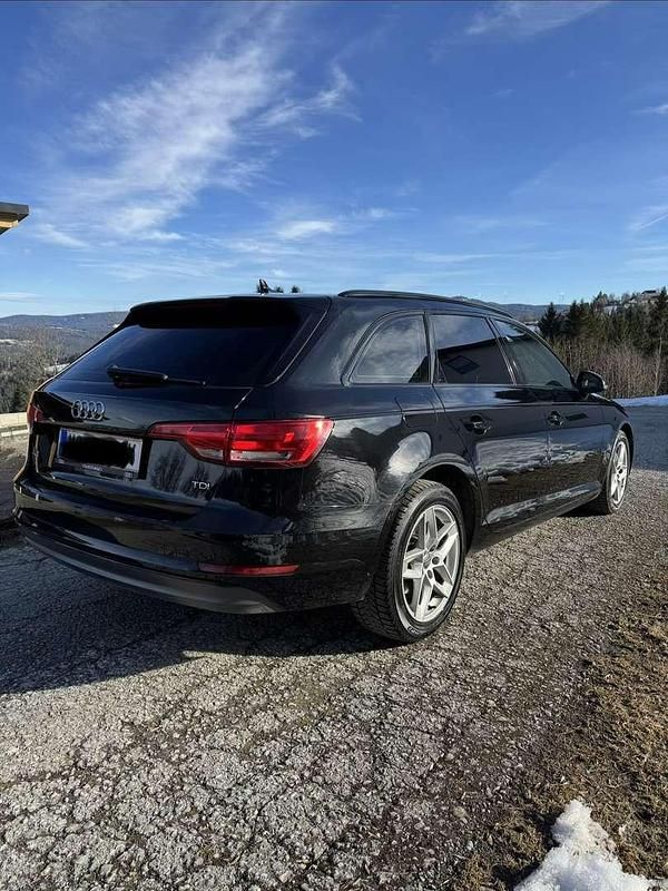 Gebraucht Audi A4 Design 150 PS (110 kW) 2018 Kombi