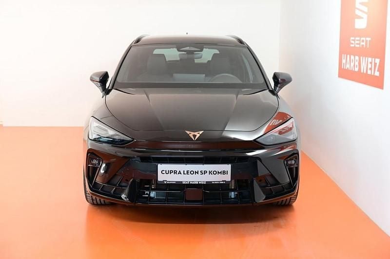 Neu Cupra Leon 150 PS (110 kW) 2026 Schwarz  metallic Kombi