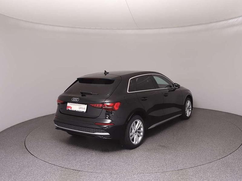 Gebraucht Audi A3 Ambiente 116 PS (85 kW) 2025 Schwarz  normal Limousine