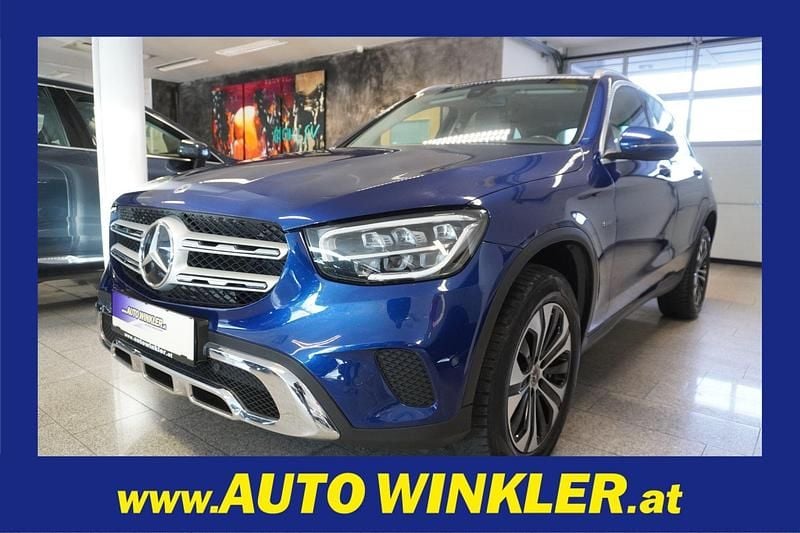 Gebraucht Mercedes GLC300e 320 PS (235 kW) 2020 Blau SUV