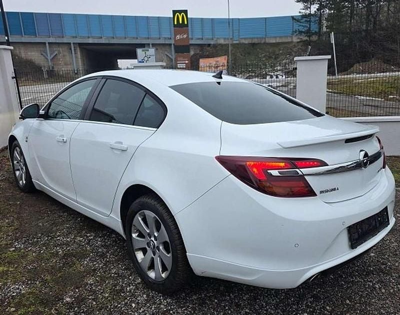 Gebraucht Opel Insignia OPC 140 PS (102 kW) 2015 Weiß Limousine