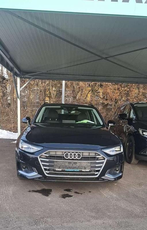 Gebraucht Audi A4 Advanced 163 PS (119 kW) 2020 Kombi