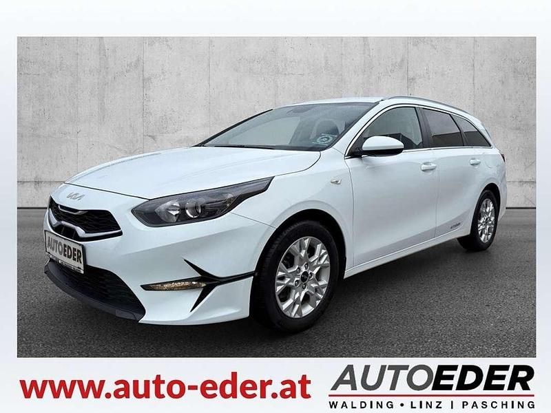 Gebraucht Kia Ceed Sportswagon Silver 160 PS (117 kW) 2022 Weiß Kombi