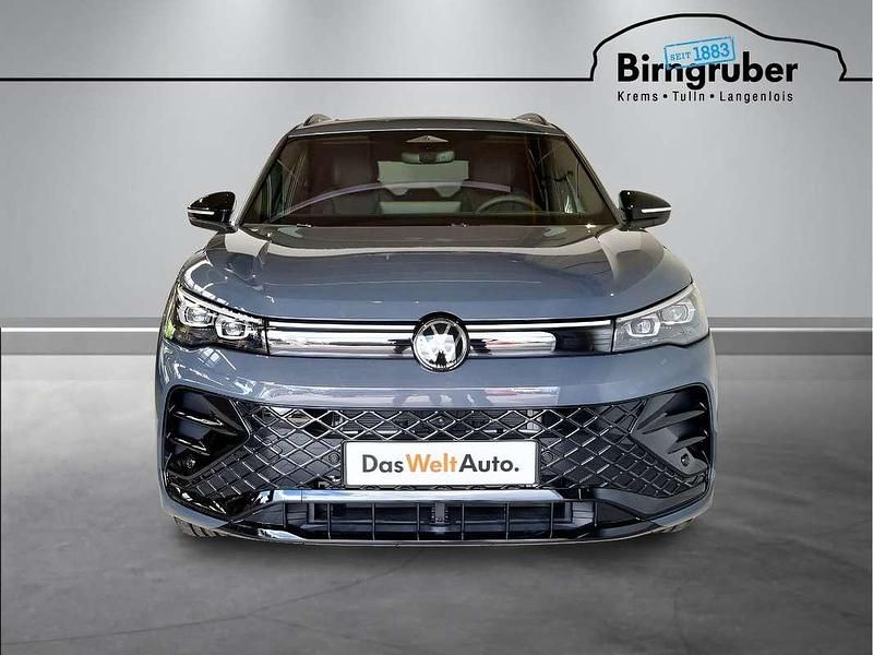 Neu VW Tiguan Sport 272 PS (200 kW) 2025 Grau SUV