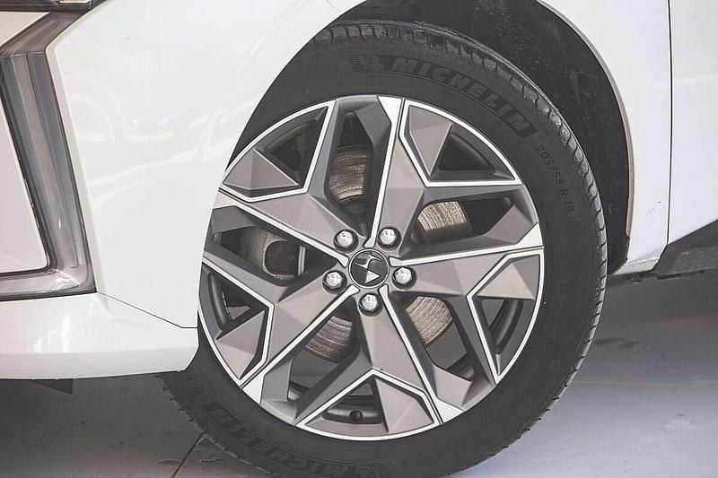 Gebraucht DS Automobiles DS4 181 PS (133 kW) 2024 Weiß Kombi