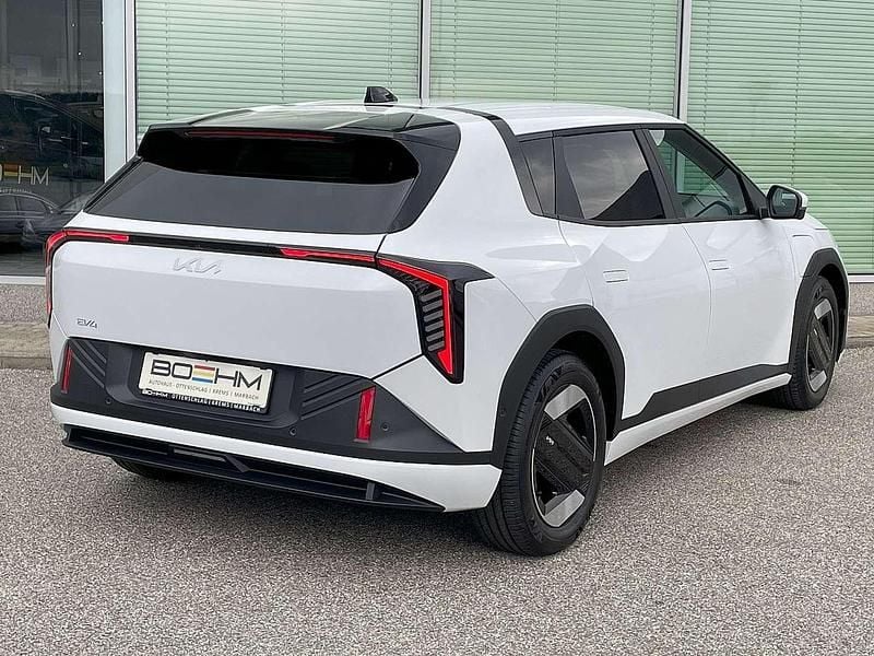Neu Kia EV4 Plus 150 kW (204 PS) 2025 Weiß Kleinwagen