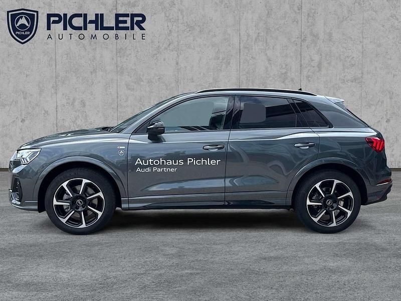 Gebraucht Audi Q3 Admired 193 PS (141 kW) 2025 Mittelgrau  metallicperleffekt SUV