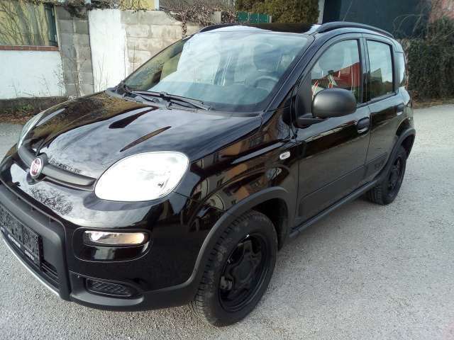 Verkauft Fiat Panda 4x4 TwinAir Turbo ., gebraucht 2019, 6 ...