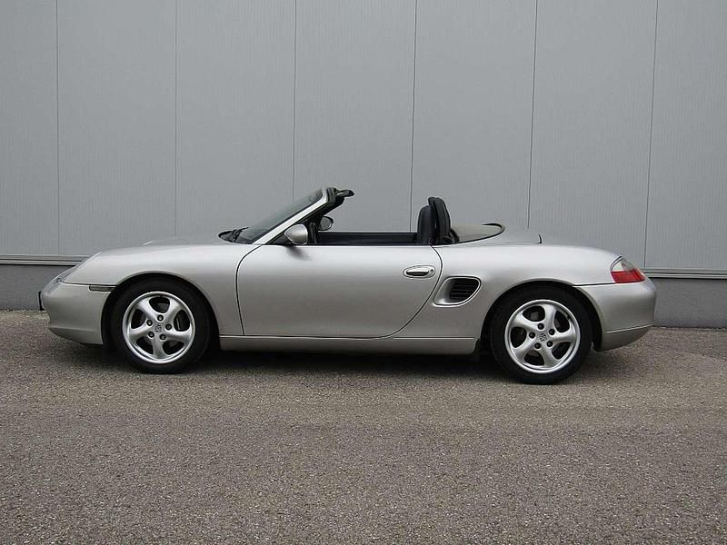 Gebraucht Porsche Boxster 204 PS (150 kW) 1999 Silber Cabrio