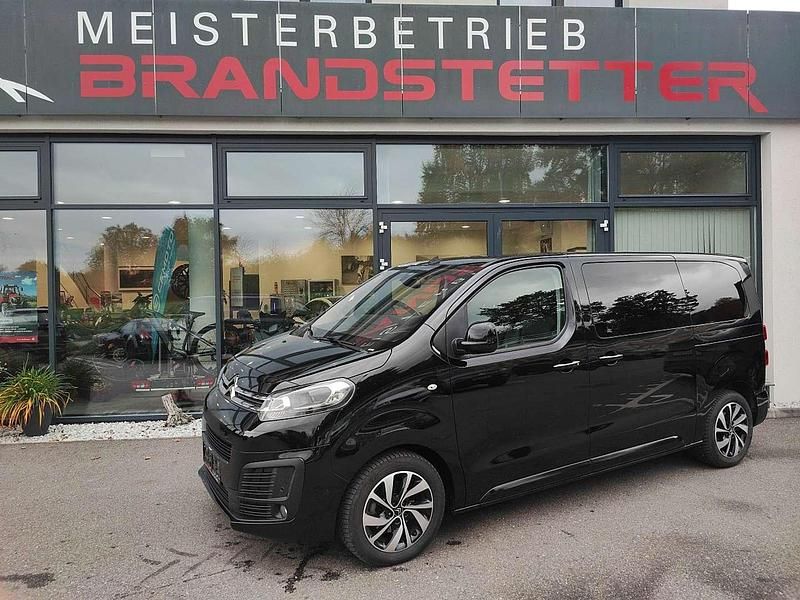 Schwarz Gebraucht 2021 Citroën Spacetourer Shine Van / Kleinbus | € 38.990 (Fairer Preis) - Bild 1/4