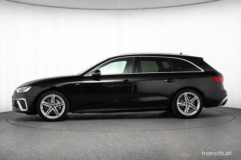 Gebraucht Audi A4 S-Line 204 PS (150 kW) 2024 Schwarz Kombi