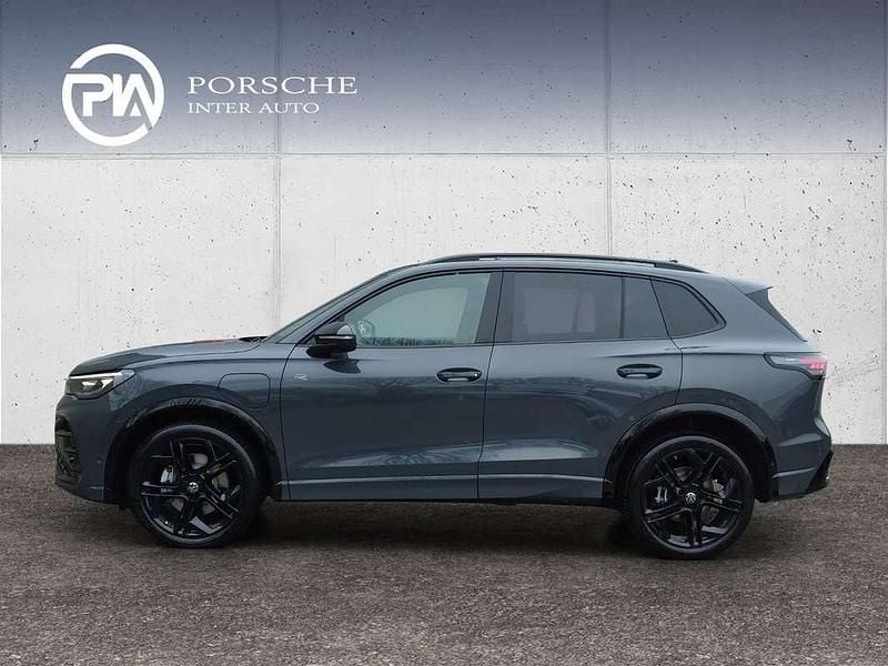 Neu VW Tiguan Sport 177 PS (130 kW) 2025 Grau SUV