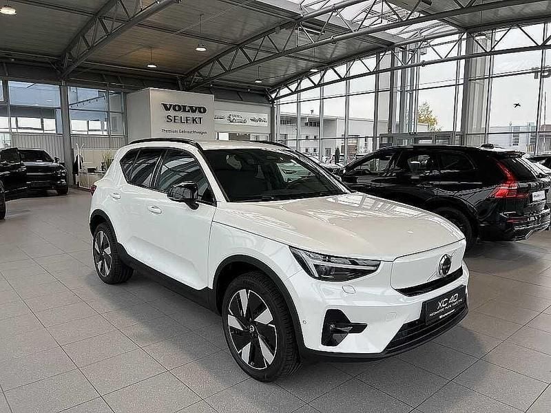 Gebraucht Volvo EX40 184 kW (251 PS) 2026 Weiß SUV