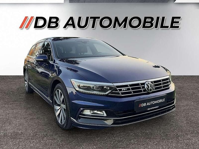 Gebraucht VW Passat Highline 150 PS (110 kW) 2019 Blau Kombi