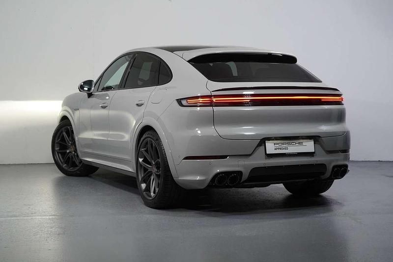 Gebraucht Porsche Cayenne 470 PS (345 kW) 2025 Mittelgrau  normal SUV