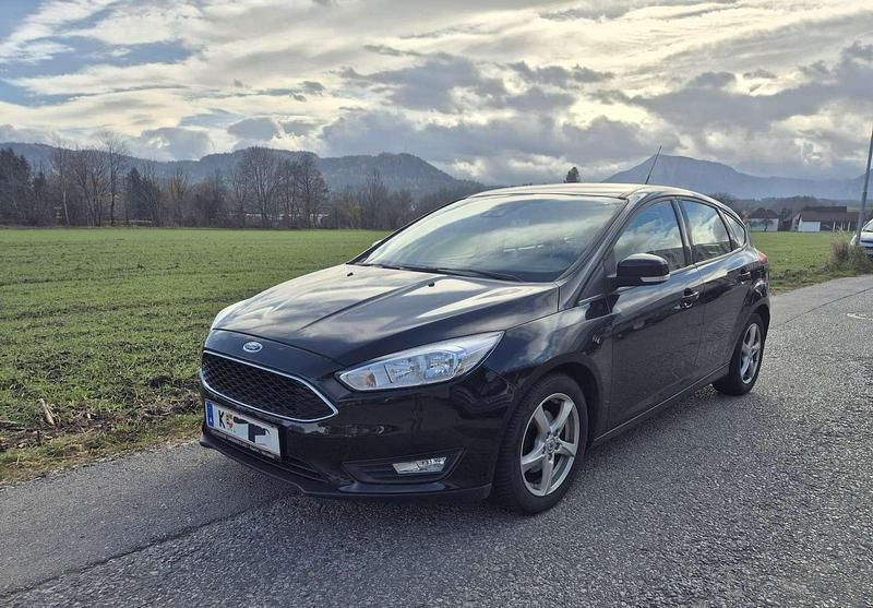 Gebraucht 2015 Ford Focus Trend Limousine | € 6.500 (Fairer Preis) - Bild 1/4