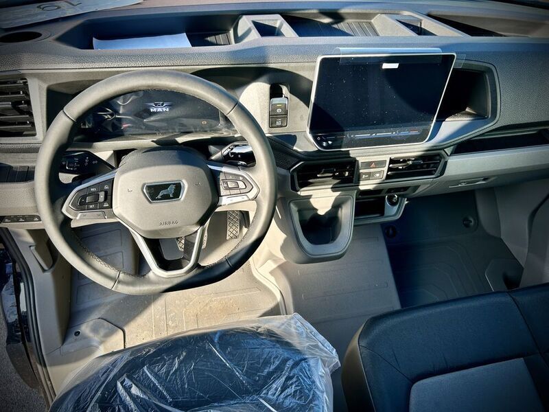 Neu MAN TGE 180 PS (132 kW) 2025 Van