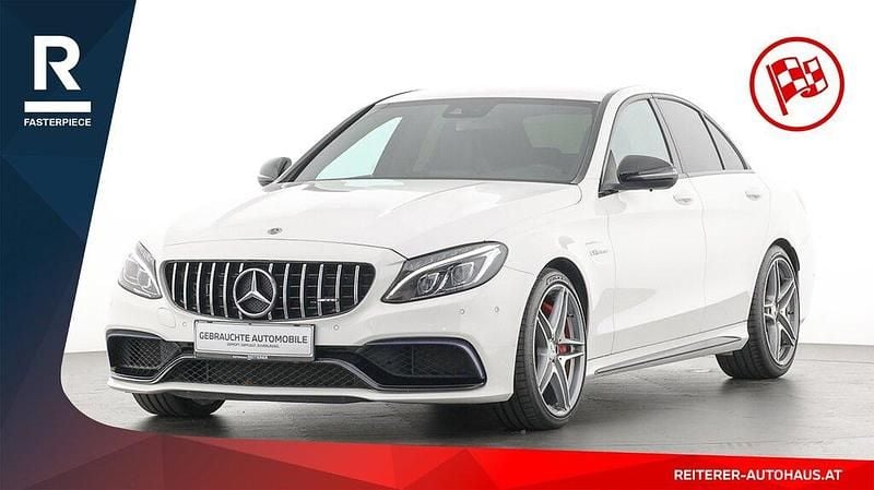 Weiß (polarweiß) Gebraucht 2015 Mercedes C63 AMG AMG | € 49.990 (Guter Preis) - Bild 1/1