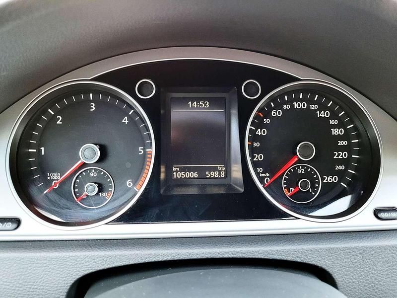 Gebraucht VW Passat Trendline 105 PS (77 kW) 2014 Silber Limousine