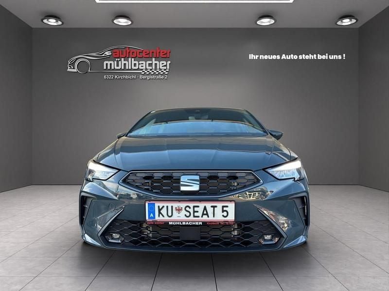 Neu Seat Ibiza Style 95 PS (69 kW) 2026 Dunkelblau  normal Limousine