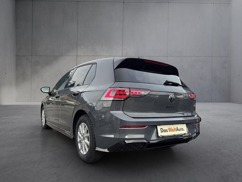 Gebraucht VW Golf VIII Sport 115 PS (84 kW) 2026 Mittelgrau  metallic Limousine