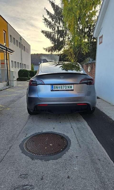 Gebraucht Tesla Model Y Performance 392 kW (534 PS) 2023 Silber SUV