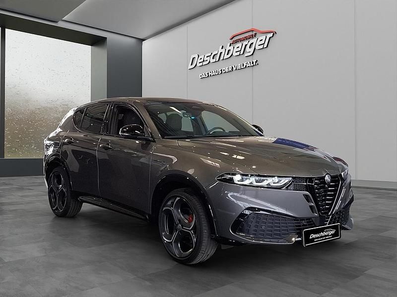 Neu Alfa Romeo Tonale Veloce 150 PS (110 kW) 2025 Grau SUV