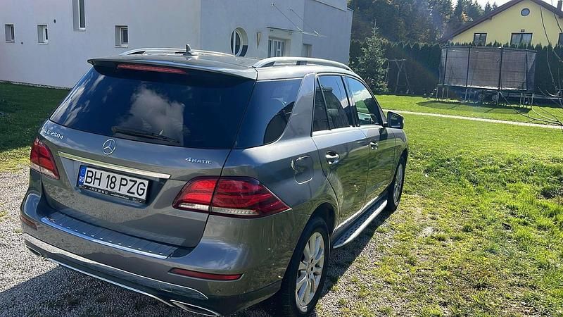 Gebraucht Mercedes GLE250 204 PS (150 kW) 2017 SUV
